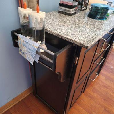 This Item is being held at a different location in Chicago near 52nd & Pulaski. Please ask for an appointment for viewing if...