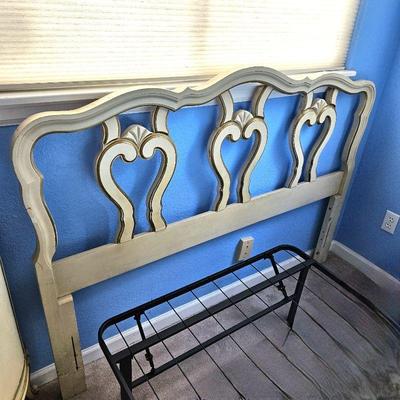 c 1960 Drexel "Touraine" French Provincial White w/ Gold Accents Double Size Headboard (Solid Wood)