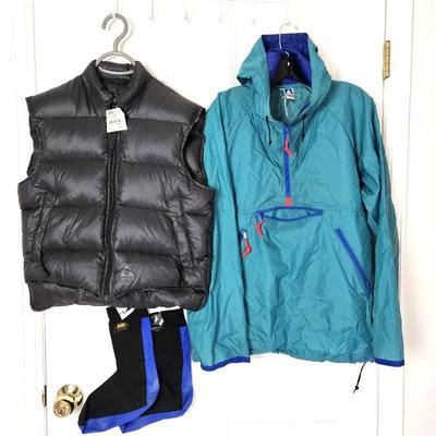 New Gerry Supervest Down Vest Size XS (Black) Plus Sierra Designs Pullover Windbreaker & Gore-Tex Fabric Socks
