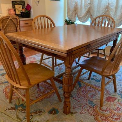 Solid Oak Table with 4 Windsor Style Chairs