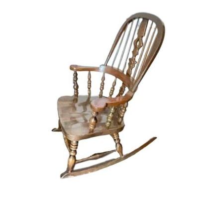 Lot 048   1 Bid(s)
Windsor Style Rocking Chair