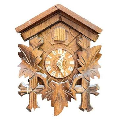 Lot 031   6 Bid(s)
HÃ¶nes Black Forest Carved Style Cuckoo Clock