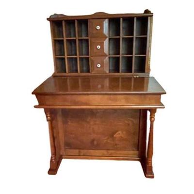 Lot 053   0 Bid(s)
Vintage O Hearn Sugar Maple Wood Slant Top Desk with Hutch