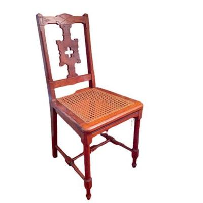 Lot 022   0 Bid(s)
Antique East Lake Style Side Chair