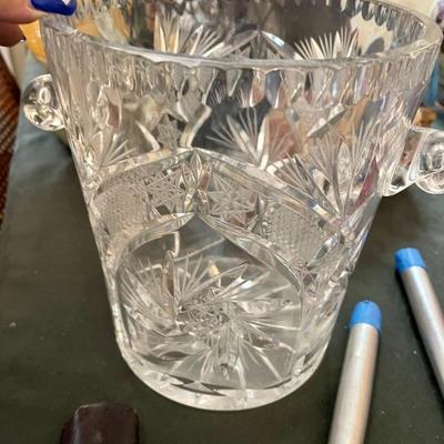 Crystal ice bucket 