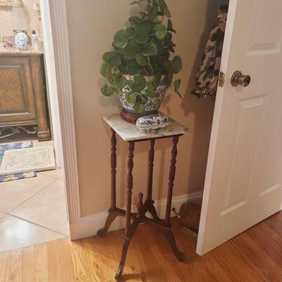 Accent table, marble top 