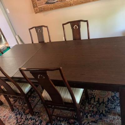 Dining Table with 2 Leaves Seats 8 ( 2 Captain Chairs and 6 Side Chairs)   Manufactured by White  Furniture Company