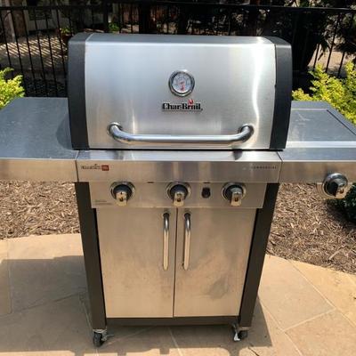 Char-Broil 3 Burner Gas Grill with Tank