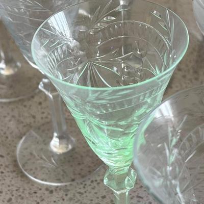 Etched glass UV Reactive Uranium Glass