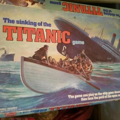 The Sinking of the Titanic board game