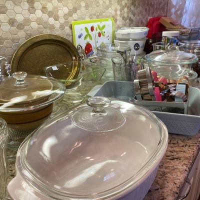 Glass Bowls and Casserole dishes with Lids 