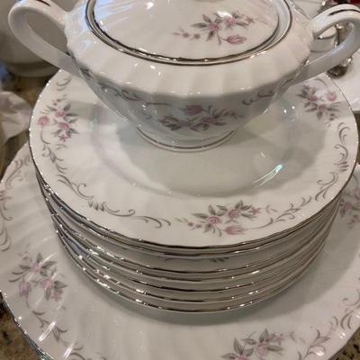 Noritake Fairmont China Set