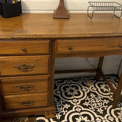 oak desk