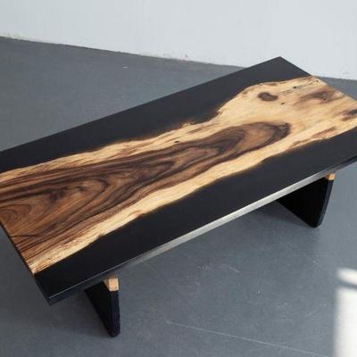 https://auctions4america.proxibid.com/Auctions-4-America/Natural-and-Resin-Live-Edge-Tables-Los-Angeles-CA/event-catalog/243587