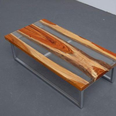 https://auctions4america.proxibid.com/Auctions-4-America/Natural-and-Resin-Live-Edge-Tables-Los-Angeles-CA/event-catalog/243587