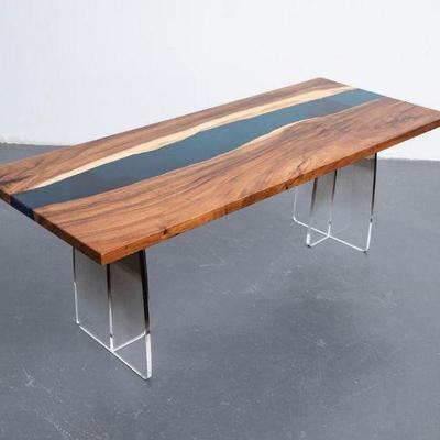 https://auctions4america.proxibid.com/Auctions-4-America/Natural-and-Resin-Live-Edge-Tables-Los-Angeles-CA/event-catalog/243587