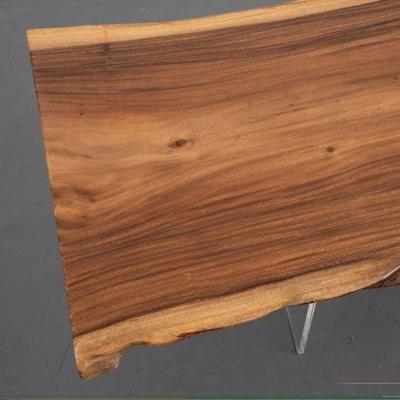 https://auctions4america.proxibid.com/Auctions-4-America/Natural-and-Resin-Live-Edge-Tables-Los-Angeles-CA/event-catalog/243587