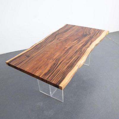 https://auctions4america.proxibid.com/Auctions-4-America/Natural-and-Resin-Live-Edge-Tables-Los-Angeles-CA/event-catalog/243587