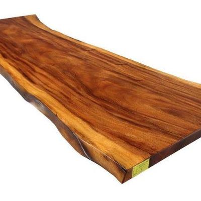 https://auctions4america.proxibid.com/Auctions-4-America/Natural-and-Resin-Live-Edge-Tables-Los-Angeles-CA/event-catalog/243587