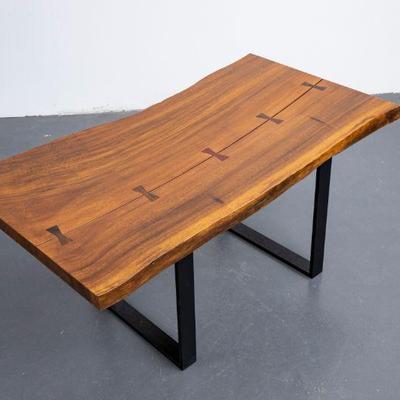 https://auctions4america.proxibid.com/Auctions-4-America/Natural-and-Resin-Live-Edge-Tables-Los-Angeles-CA/event-catalog/243587