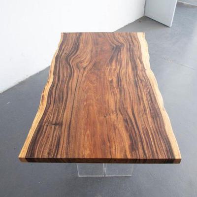 https://auctions4america.proxibid.com/Auctions-4-America/Natural-and-Resin-Live-Edge-Tables-Los-Angeles-CA/event-catalog/243587