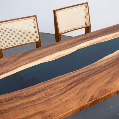 https://auctions4america.proxibid.com/Auctions-4-America/Natural-and-Resin-Live-Edge-Tables-Los-Angeles-CA/event-catalog/243587