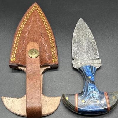 Damascus Steel Knife w/ Leather Case