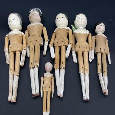 (6) Vintage Carved Peg Dolls, as pictured