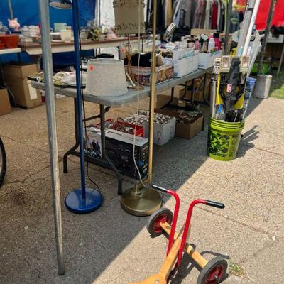 Estate sale photo