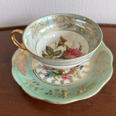 Royal Halsey Luster Glazed Teacup & SaucerÂ 