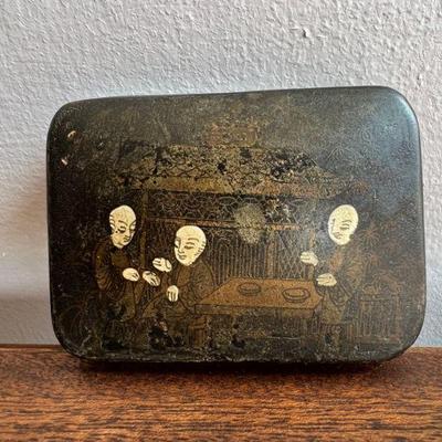 Antique Japanese Lacquered Hinged Lid Box With Scene Of Three MenÂ 