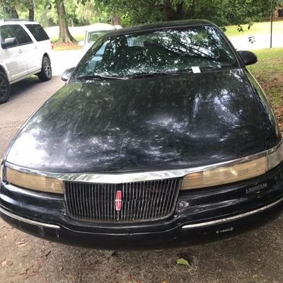 $1000
1993 Lincoln Mark 8 
 
124,000 MIles
 
Leaks oil, won't hold a charge, passenger headlight damaged held together with duct tape,...