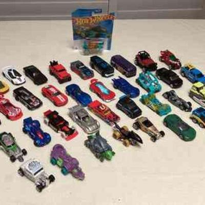MTH036 Hot Wheels, Matchbox & Metal Machines Toy Cars