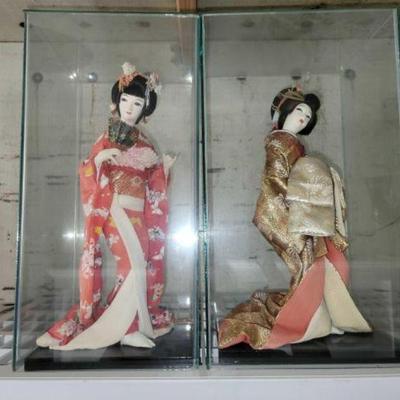 #9056 â€¢ (2) Oriental Lady Figurines in Display Case
