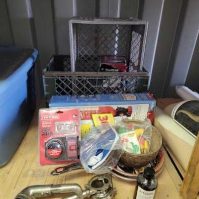 #10614 â€¢ Pans, Door Lock Kit, Fire Extinguisher & Lantern
