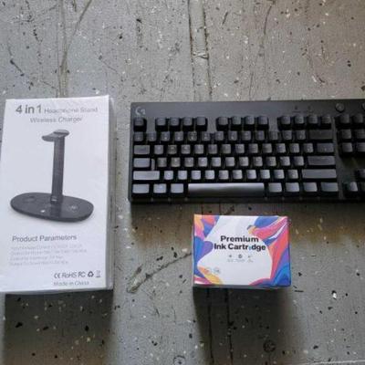 #2620 â€¢ Keyboard, Ink Cartridge & 4in1 Wireless Charger Stand
