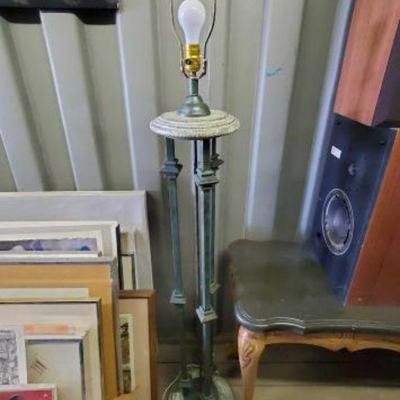 #10168 â€¢ Floor Lamp and 9 Lamp Shades
