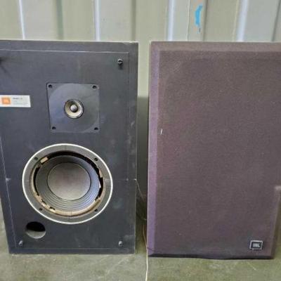 #10170 â€¢ 2 JBL L19 System Impedence 8 Ohms Speakers
