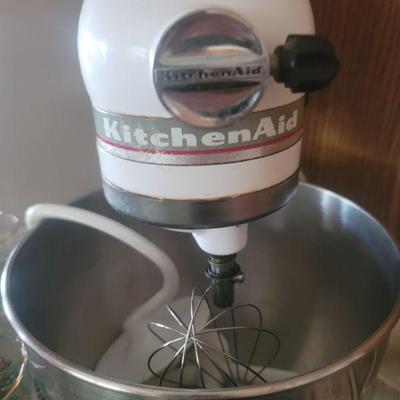 Vintage kitchenaid mixer