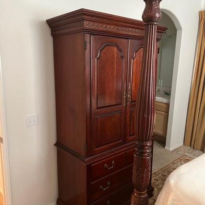 This item is available for PRESALE.  Please text photo to 760-668-0554 to purchase
Pennsylvania House Armoire 79" x 44"...