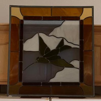 This item is available for PRESALE.  Please text photo to 760-668-0554 to purchase.  We accept Zelle
Stain glass "Hummingbird"...