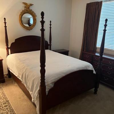 This item is available for PRESALE.  Please text photo to 760-668-0554 to purchase.  Pennsylvania House 4 poster bed 80" x 70"...