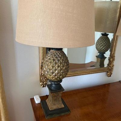 This item is available for PRESALE.  Please text photo to 760-668-0554 to purchase
Pineapple Lamp $30 each or pair for $50
(MIRROR IS SOLD)