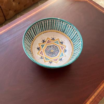 This item is available for PRESALE.  Please text photo to 760-668-0554 to purchase.  Neiman Marcus Bowl $25