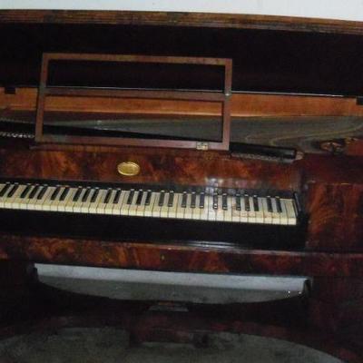 Andre' Stein d'Augsbourg a'Vienne square piano made in the 1830's. One of the premiere piano makers in Vienna these...