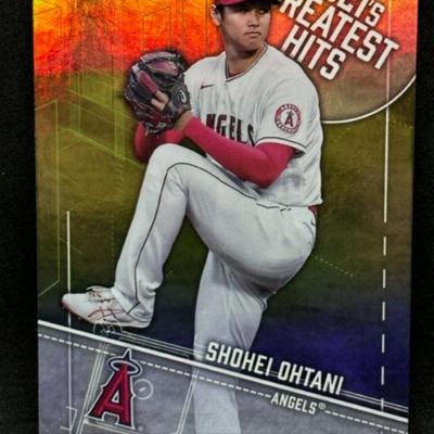 INCREDIBLE MIX OF NEW SUPER STARS AND VINTAGE HALL OF FAMERS INCLUDING:
1961 TOPPS DUKE SNIDER PSA 6.5!
1969 TOPPS BOB GIBSON PSA 6!
2001...