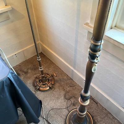 Standing lamps