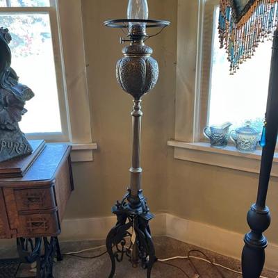 Very Rare Antique E.M. Duplex Kerosene Floor Lamp