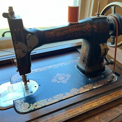 Antique White Rotary sewing machine and nice original cabinet 
