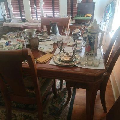 Table and all types of serving ware